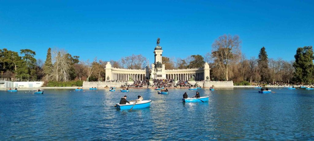 Retiro Madrid Obiective Turistice