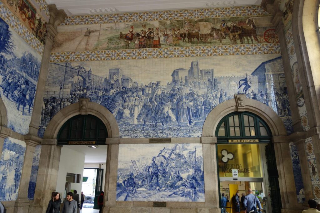 São Bento Train Station Porto obiective turistice