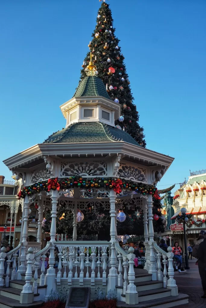 Disneyland Paris Christmas Parade