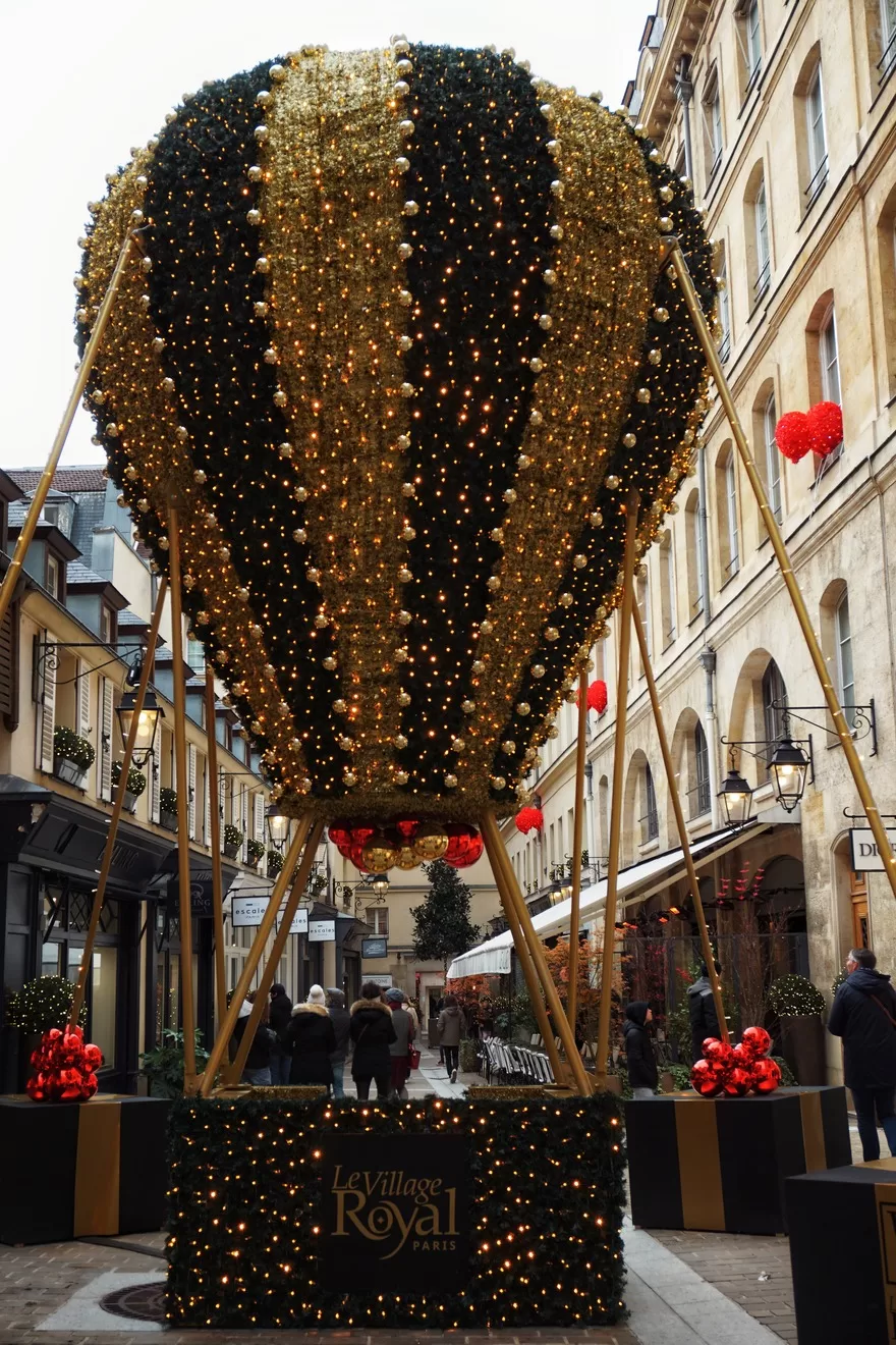 le village royale paris