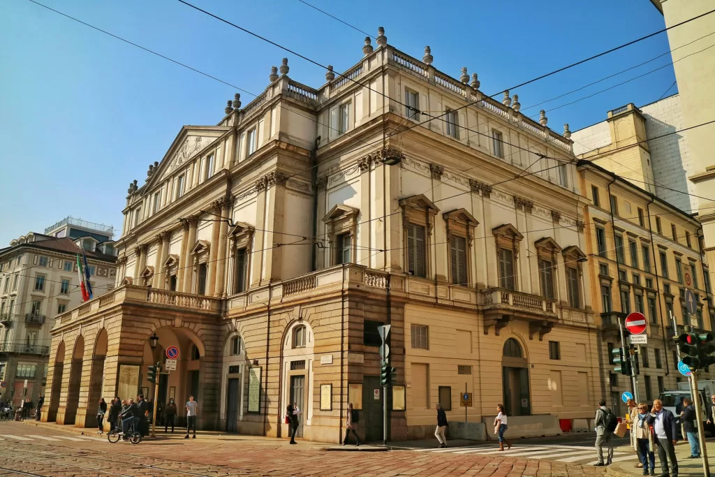 Testrul alla Scalla Obiective turistice Milano