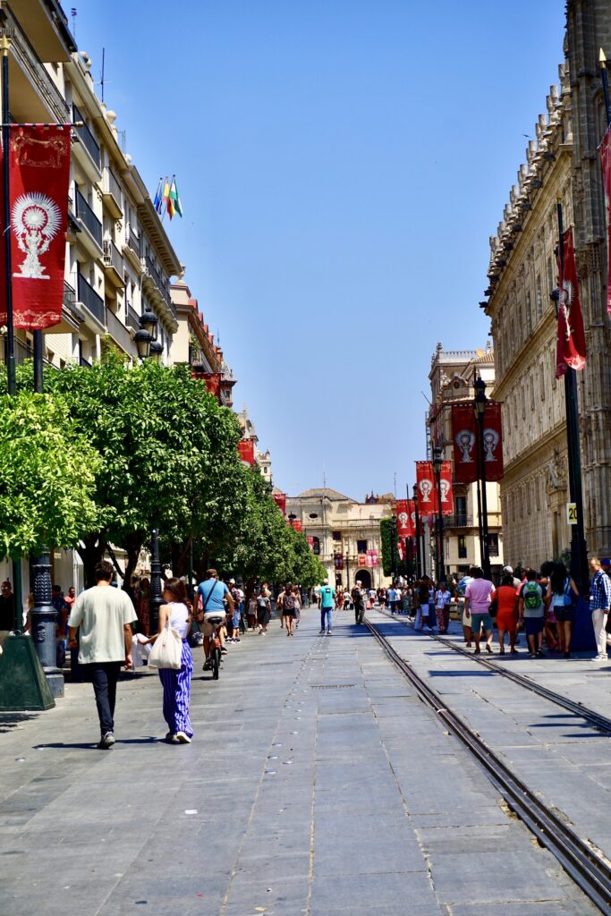 Avenida de la Constitucion Sevilla obiective turistice