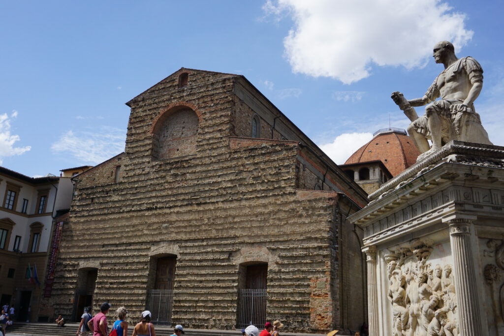 Basilica di San Lorenzzo Obiective Turistice Florence