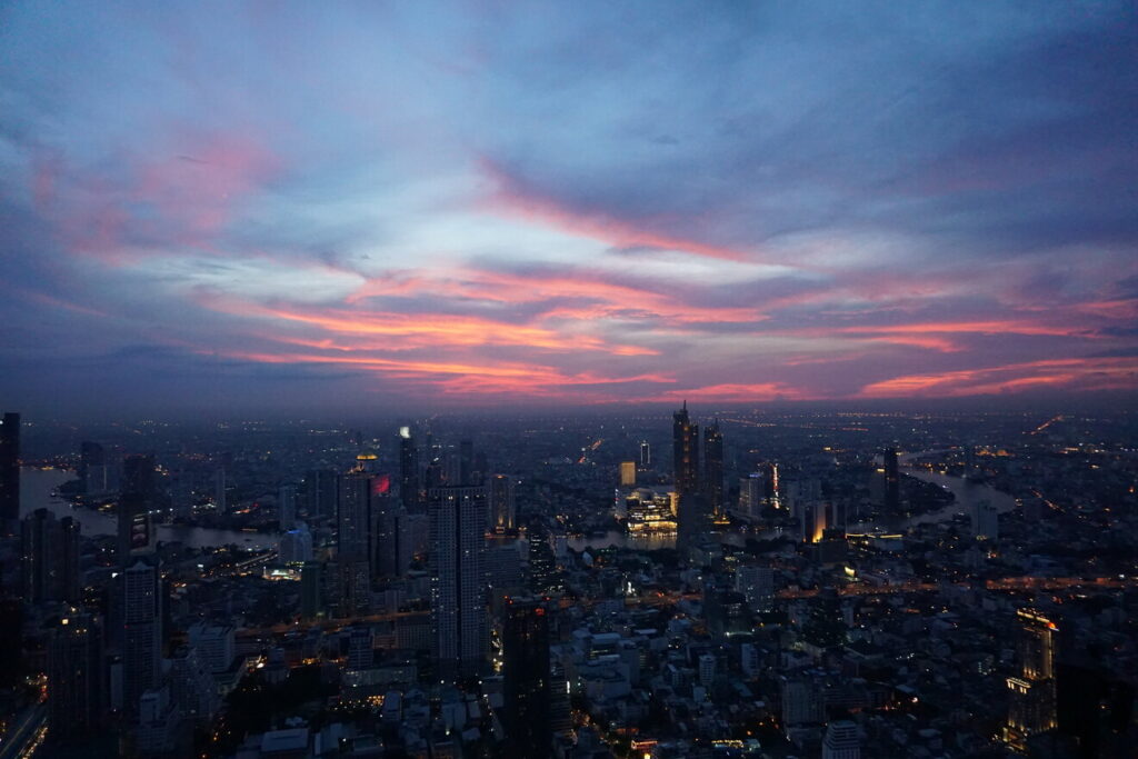 Bangkok Thailanda obiective turistice Mahanakhon Tower