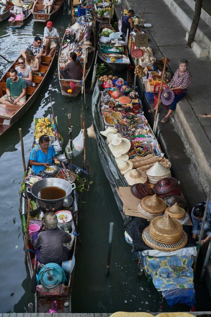 Damnoen Saduak Bangkok Attractions