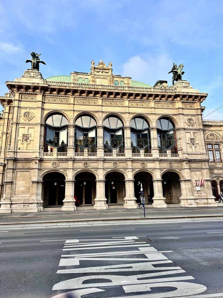 Opera Viena Attractions