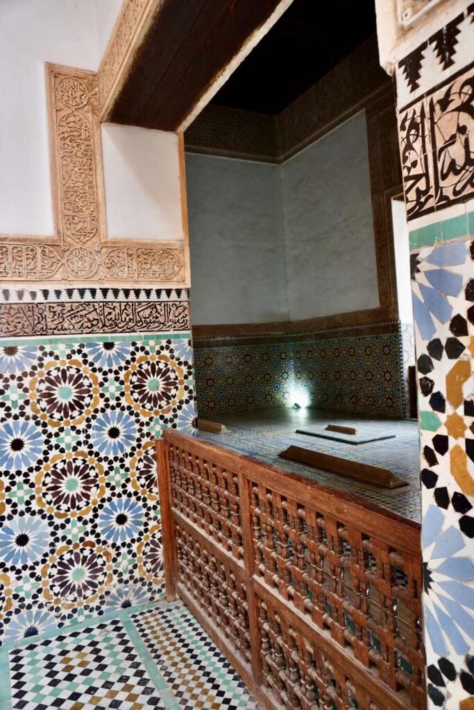 Saadian Tombs Marrakesh Obiective Turistice